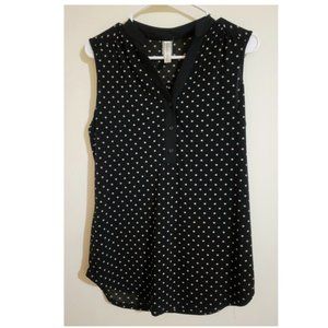 Sleeveless Woman Blouse